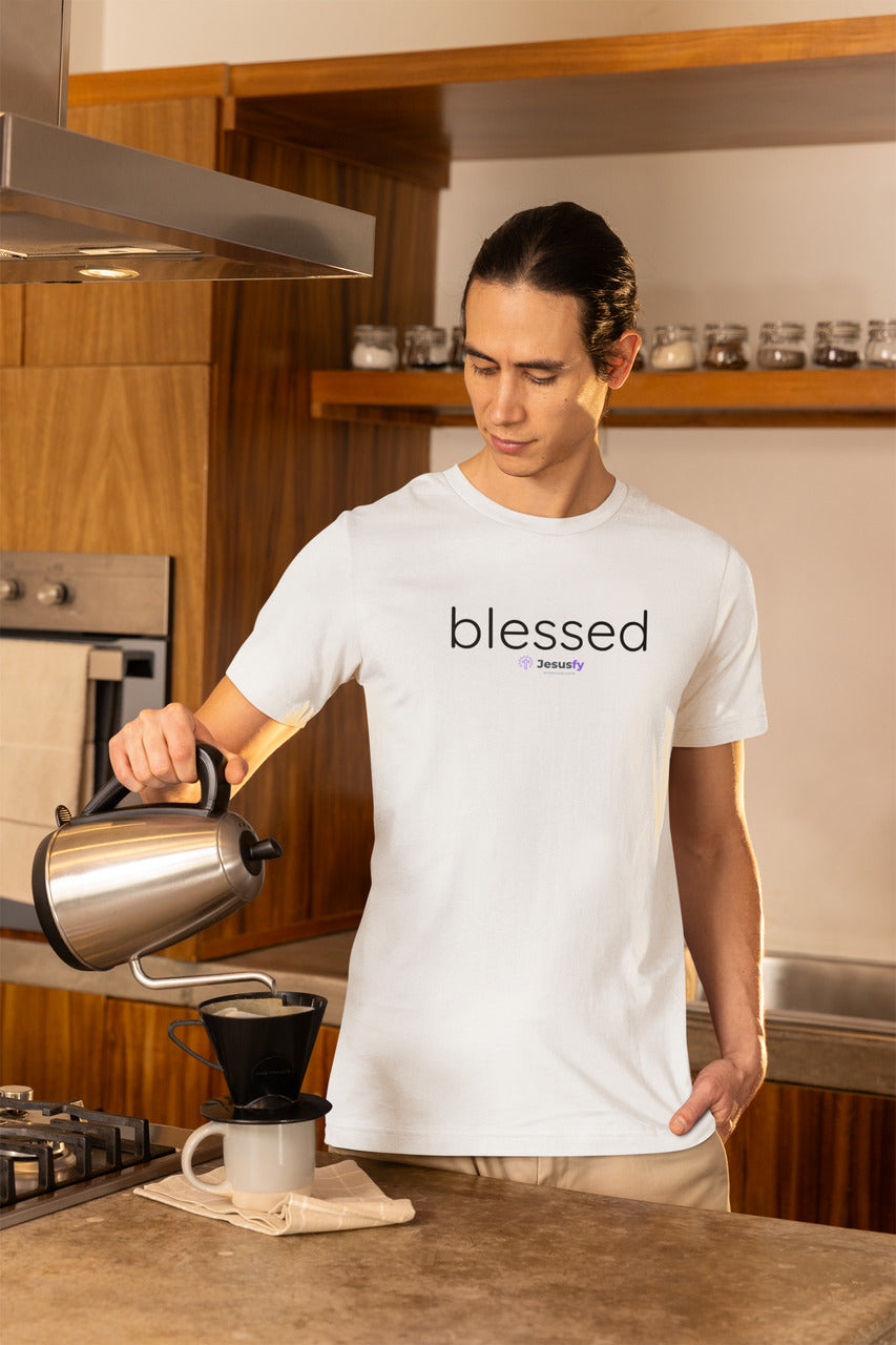 Camiseta Masculina Classica Blessed Jesusfy